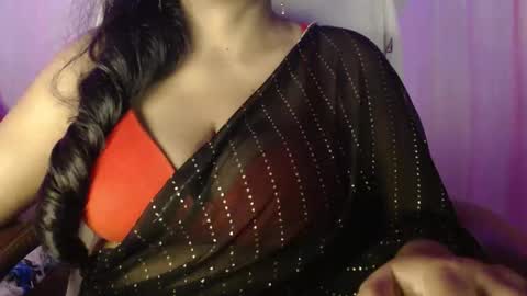 Maya online show from September 24, 1:14 pm