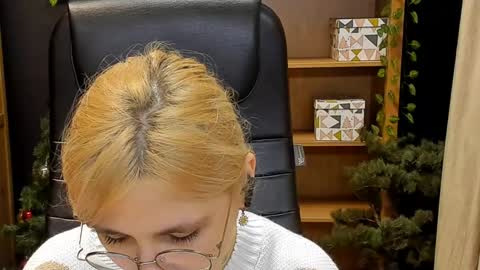 Katrin online show from December 26, 12:25 am
