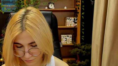 Katrin online show from December 31, 12:32 am