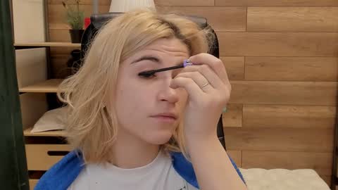 Katrin online show from January 2, 7:18 pm
