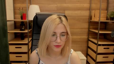 Katrin online show from January 8, 5:27 am