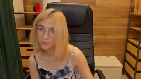 Katrin online show from January 9, 3:36 am
