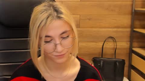 Katrin online show from January 28, 5:11 am