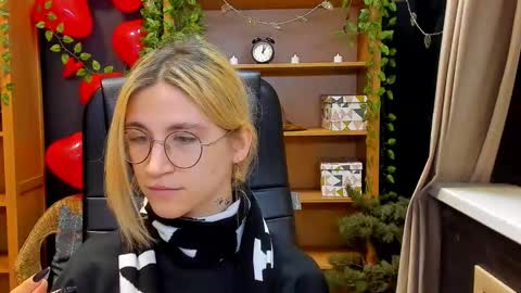 Katrin online show from February 23, 9:16 pm