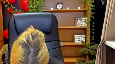 Katrin online show from February 24, 1:24 am