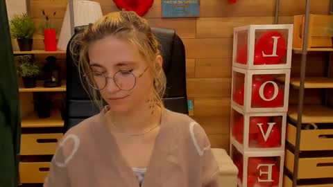 Katrin online show from February 24, 4:58 pm