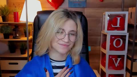 Katrin online show from March 2, 4:17 am