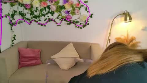 Moon  Bunny online show from February 26, 12:26 pm