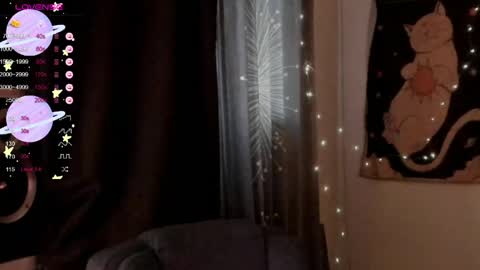 Roxy online show from May 17, 6:48 pm