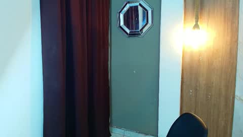 moon_and_fire_ online show from February 11, 5:23 am