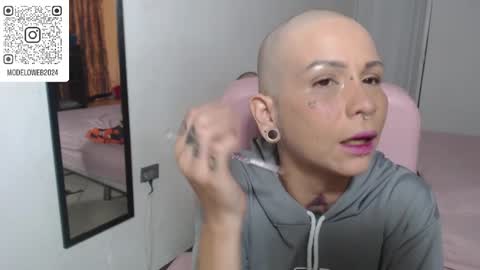 Snapshot of moon_cat85 chatting on February 17, 11:09 pm Luna online show from February 17, 11:09 pm