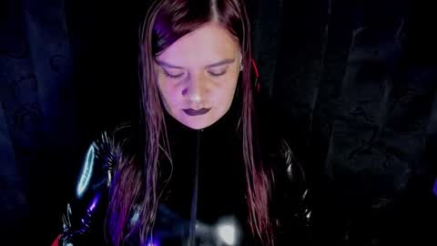 Lilith online show from December 21, 4:52 am