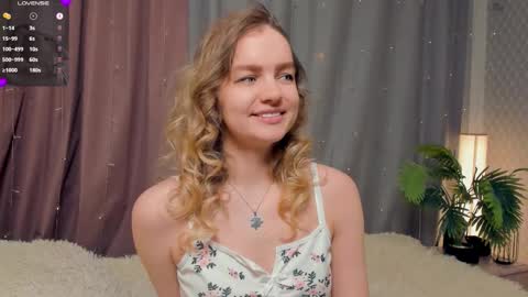 moon_puzzles online show from November 20, 9:03 pm