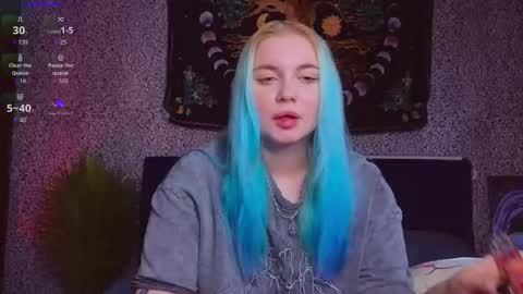 Emilia online show from September 22, 9:33 am