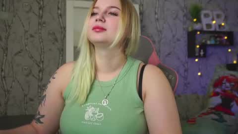 Emilia online show from April 30, 10:54 am