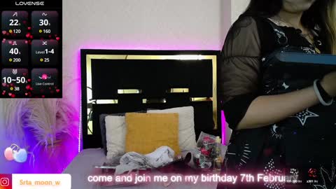 Snapshot of moon_water__ chatting on January 29, 11:09 am Moon Water online show from January 29, 11:09 am