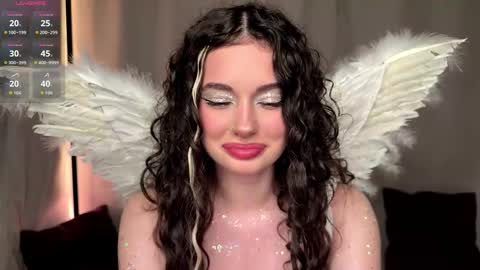 moonfaairy online show from March 15, 6:58 pm