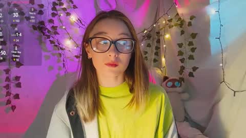 Dana online show from December 2, 10:18 am