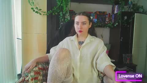 moonlight_sonataa online show from May 17, 6:33 am
