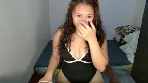 moon online show from February 28, 10:16 am