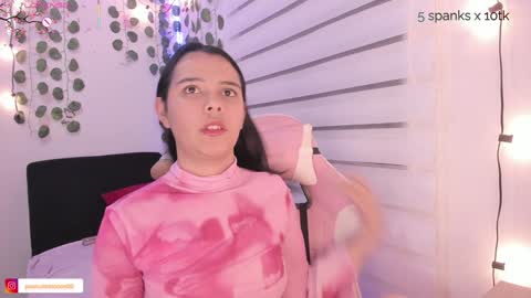 moonliight__ online show from February 2, 12:19 am