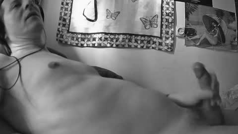 Moonlucky007 online show from May 23, 12:42 pm