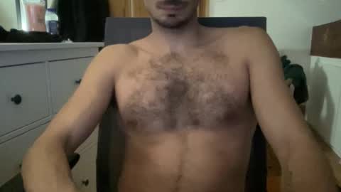 Snapshot of moonmonkey5123 chatting on April 2, 8:06 pm moonmonkey5123 online show from April 2, 8:06 pm