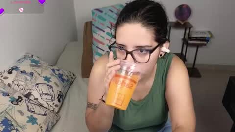 Moon Woman online show from March 22, 4:16 am