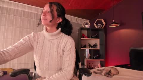 Snapshot of moony_14 chatting on April 7, 1:00 pm Michelle online show from April 7, 1:00 pm