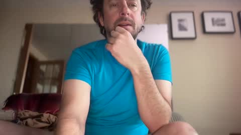 Moon online show from December 27, 4:43 pm