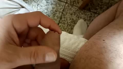 moos1 online show from March 8, 1:03 am