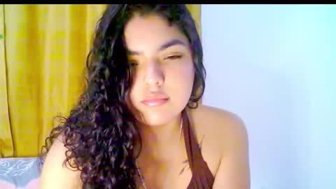 Snapshot of moralesmartinezlaura11 chatting on March 15, 11:33 pm Mily sins online show from March 15, 11:33 pm