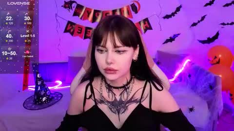 Snapshot of morana_batt chatting on October 31, 2:34 am Morana online show from October 31, 2:34 am