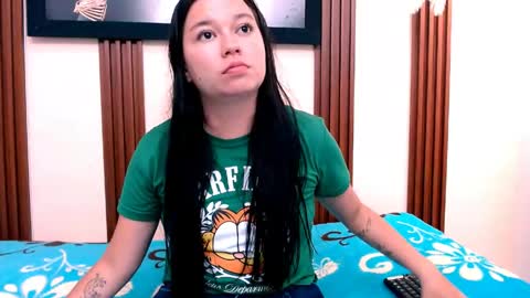 alexia online show from May 24, 7:08 pm