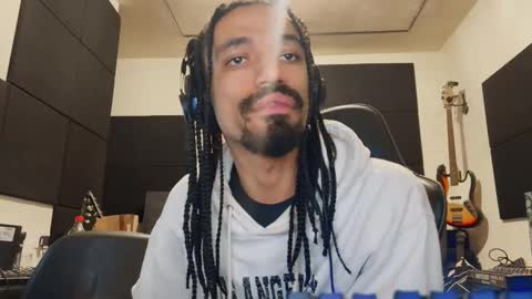 Diego online show from June 3, 1:41 am