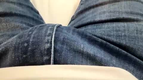 Snapshot of moreletii chatting on April 8, 11:54 am Me online show from April 8, 11:54 am