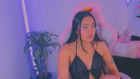 Snapshot of morena_rodriguez_9 chatting on September 9, 3:39 am morena_rodriguez_9 online show from September 9, 3:39 am
