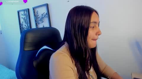 morena_rodriguez_9 online show from February 3, 5:51 pm
