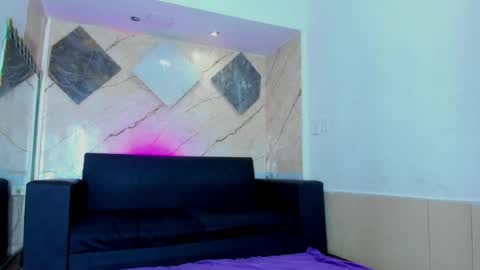 Danny online show from March 29, 2:55 am