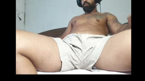 Snapshot of moreno_lutador chatting on July 12, 6:10 pm John john online show from July 12, 6:10 pm