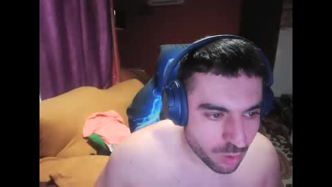 Snapshot of morenovlc848489 chatting on February 6, 10:35 pm morenovlc848489 online show from February 6, 10:35 pm