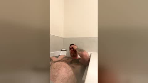 Moreplease online show from April 10, 1:44 am