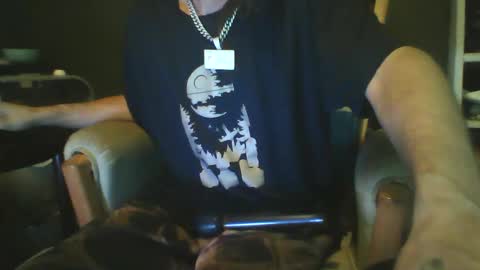 Snapshot of moresex83 chatting on September 17, 5:42 am MORESEX82 online show from September 17, 5:42 am