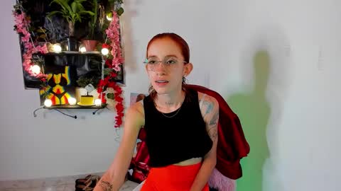 Snapshot of morgaan_19 chatting on September 8, 7:46 pm Megaan Castillo online show from September 8, 7:46 pm