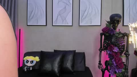 Snapshot of morgan_hill_ chatting on September 24, 11:46 am Morgan online show from September 24, 11:46 am