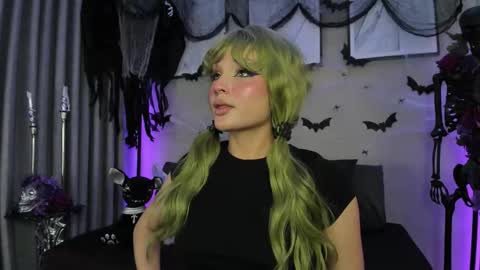 Snapshot of morgan_hill_ chatting on October 20, 11:54 am Morgan online show from October 20, 11:54 am