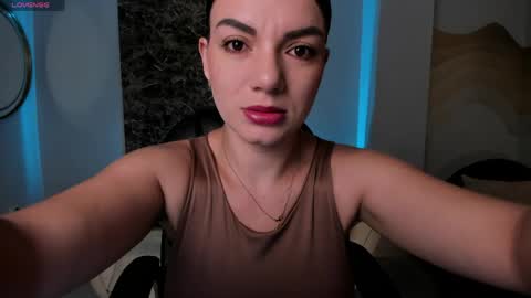 Morgan Hicks online show from April 27, 10:35 am