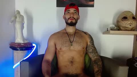 Snapshot of morgann_jones chatting on October 10, 7:02 pm morgan online show from October 10, 7:02 pm