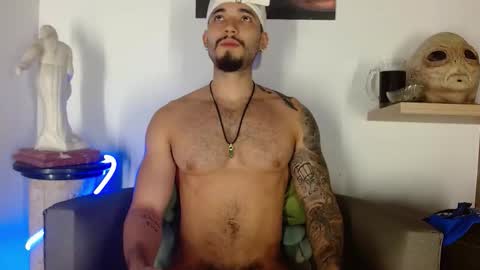 Snapshot of morgann_jones chatting on October 23, 6:39 pm morgan online show from October 23, 6:39 pm