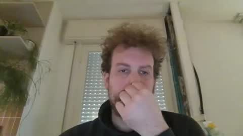 Snapshot of morritz chatting on February 10, 9:04 am morritz online show from February 10, 9:04 am